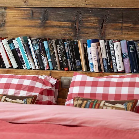 Above The Clouds - Spacious With Great View *